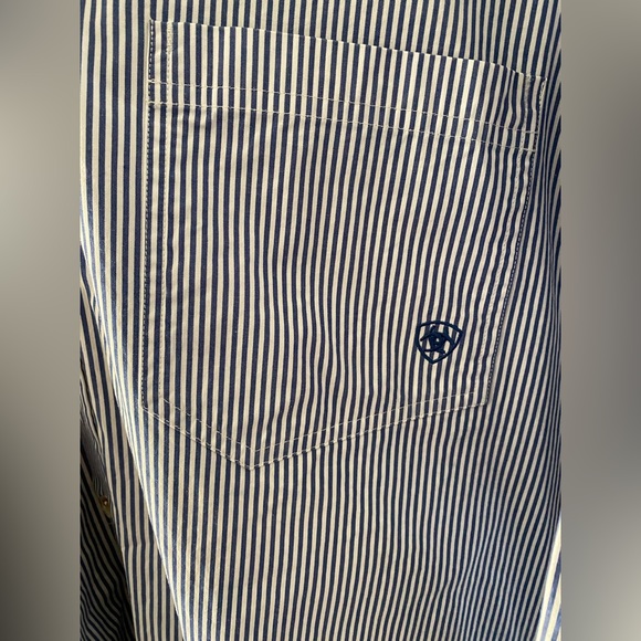 Ariat Pro Series Long Sleeve - Picture 2 of 6